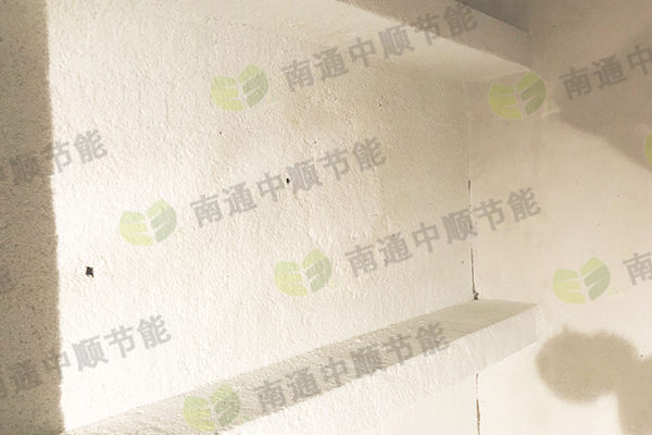 聚氨酯喷涂.jpg 聚氨酯喷涂.jpg